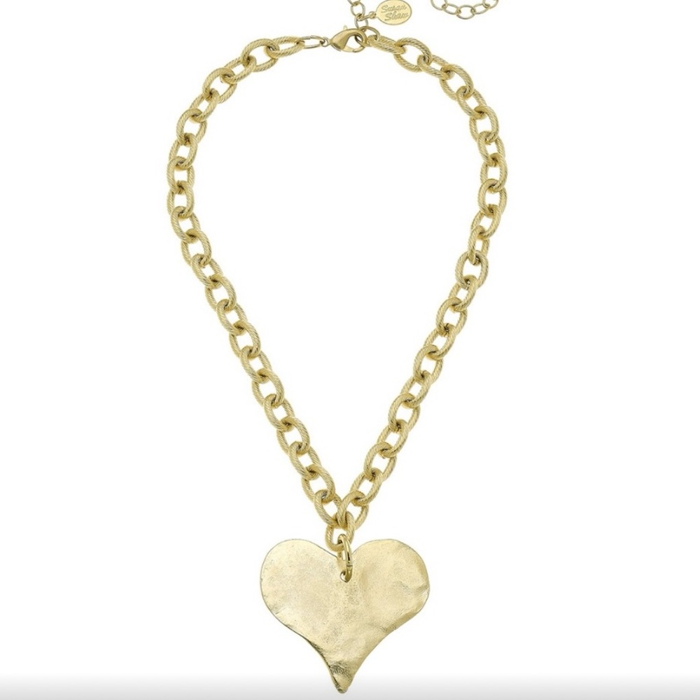 Timeless Gold Heart Necklace with Minimalist Design